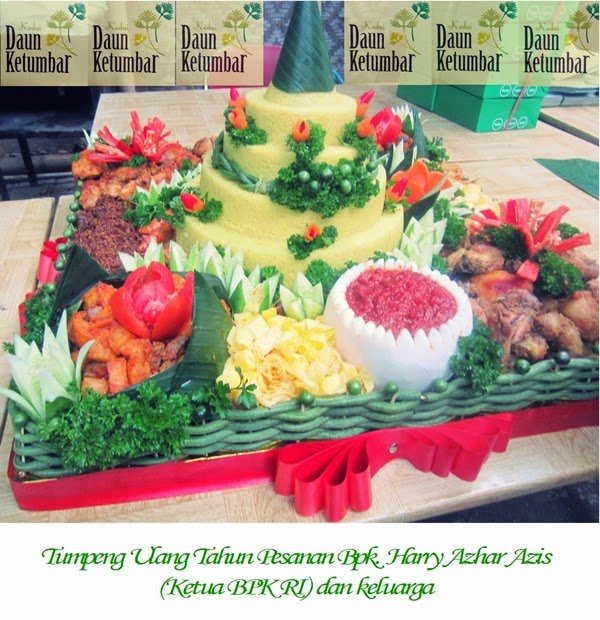 Nasi tumpeng kuning di Jakarta Utara